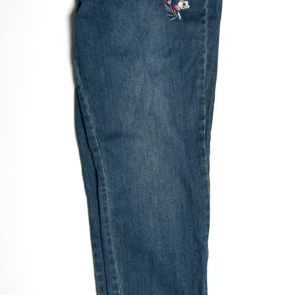 Liz Claiborne Embroidered Jeans Tapered Leg Cotton Blend Women's Size 14 - Picture 4 of 9